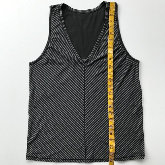LULULEMON Circuit Crusher Tank Evolution Stripe Black Grey, Cut-out Back S/M - Picture 15 of 16
